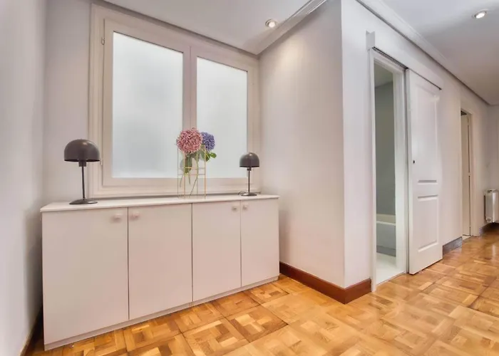 Apartment En Gros, Zurriola